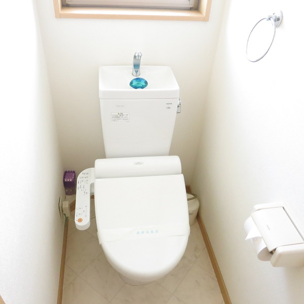 オーシャンビュー音戸のトイレ