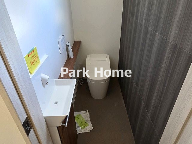 高知市一ツ橋2丁目-6号地　新築戸建てのトイレ|１F：トイレ　2025.8月：建築中