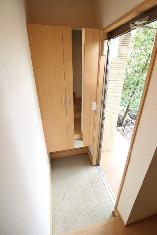 【玄関】