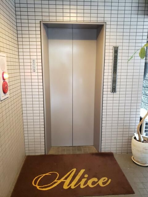 K’s SQUARE(ケーズスクエア)のロビー