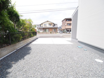 【駐車場】 | Livele Garden.S　南沢又東谷地第２　１号棟