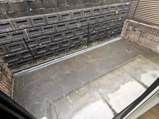 トレーフル緑ヶ丘の庭