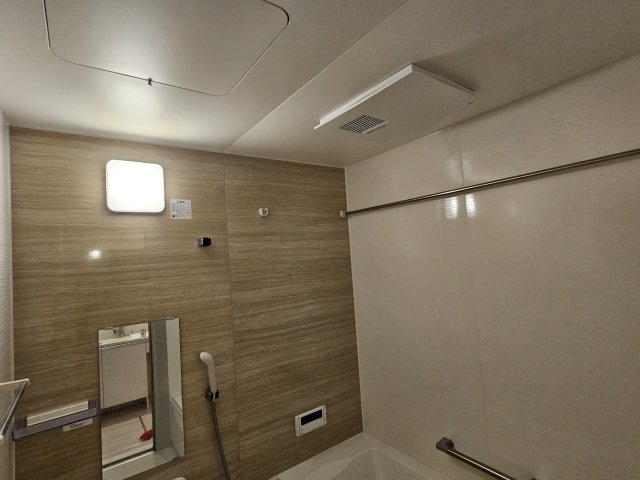 トレーフル緑ヶ丘の浴室