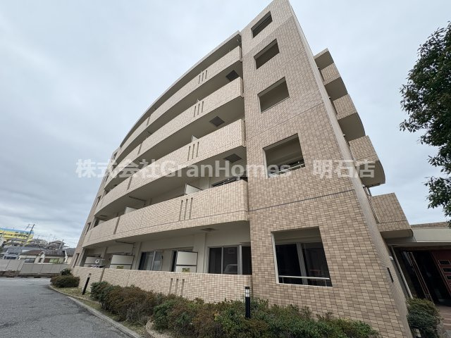 リュイール桃山台の外観