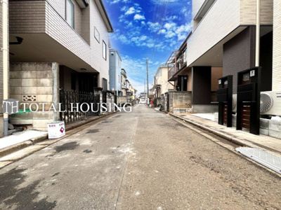 【前面道路含む現地写真】 | 小平市小川町1丁目　新築戸建　全1棟