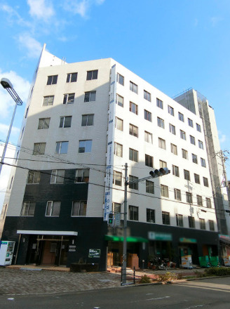 新大阪第2YSビルの外観|きれいな外観です