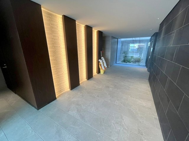 テラスレジデンス新大阪のロビー