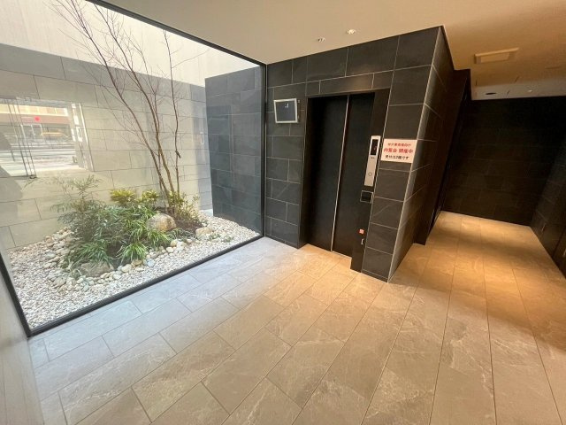 テラスレジデンス新大阪のロビー