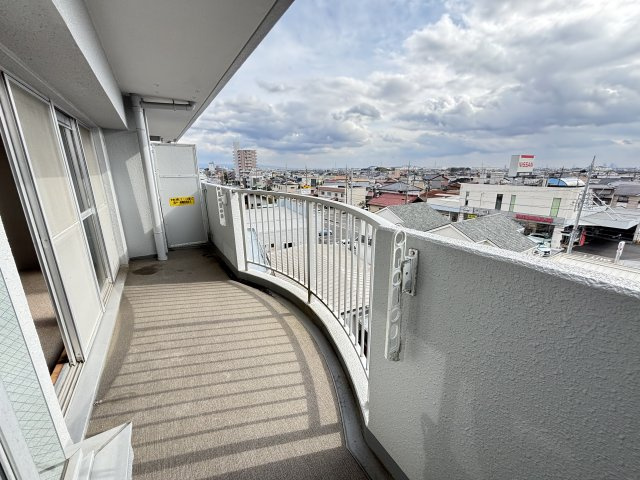 アメニティ江南のバルコニー|南向きで洗濯物も乾きやすい