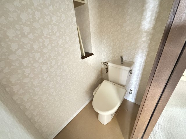 アメニティ江南のトイレ|シャワートイレ