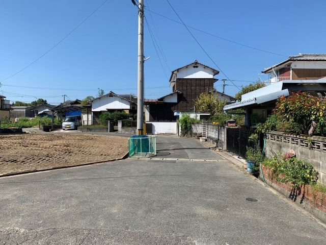【前面道路含む現地写真】 | 手鎌売地