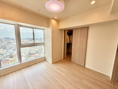 【洋室】 | ブリリアタワー池袋ウエスト | 明るい洋室です