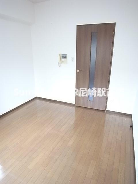 パラシオ塚本Ⅱの寝室|使い勝手のいい寝室です