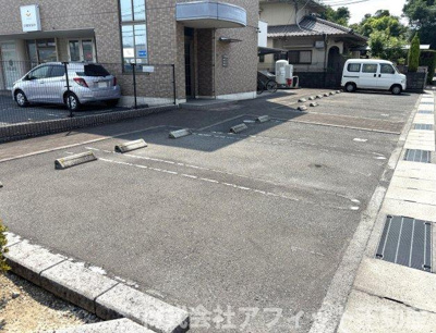 【駐車場】 | グレイスフルT