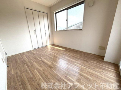 【その他】 | グレイスフルT | 洋室5.3帖
