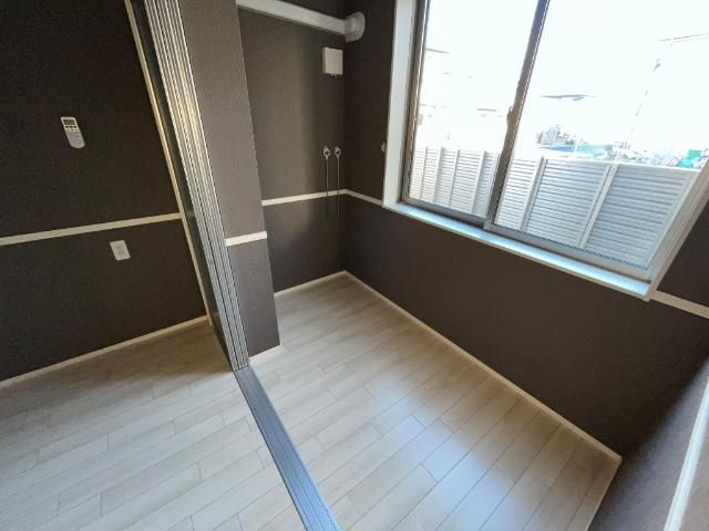 【バルコニー】Ｔ’ｓ　Ｈｏｕｓｅ
