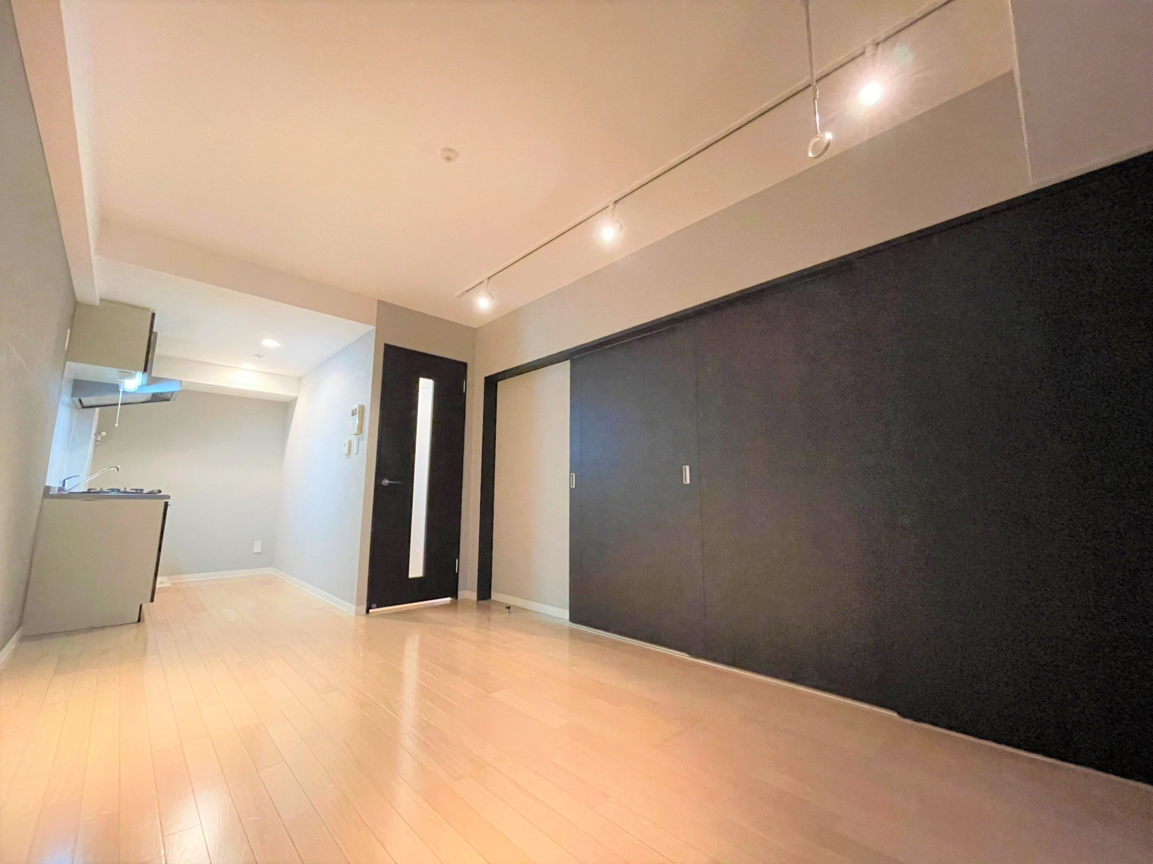 日の出橋ハウスの居間・リビング