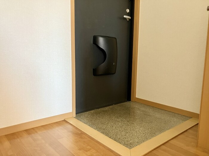 グリーンヒルズＨ棟の玄関