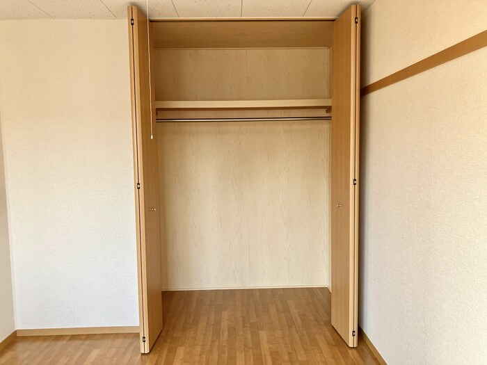 グリーンヒルズＨ棟の収納