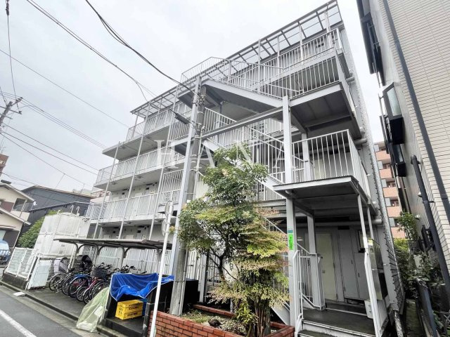 ファミール西葛西の外観