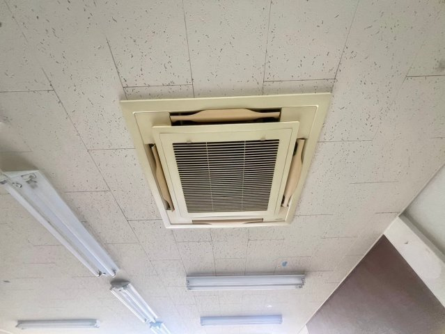 今池ビル南棟　1-2階の設備