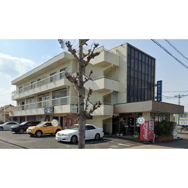 濱口ビルの駐車場