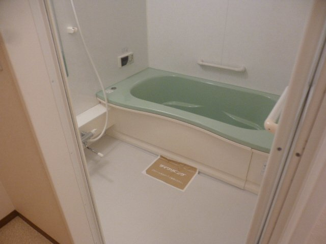 グランエストⅣの浴室