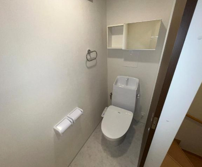 ロイヤルパレス魚崎のトイレ