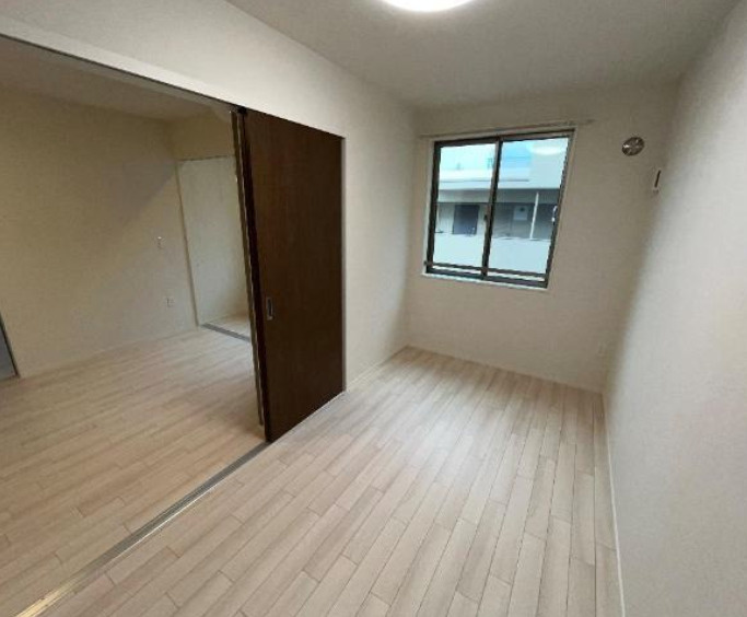 ロイヤルパレス魚崎の居間・リビング