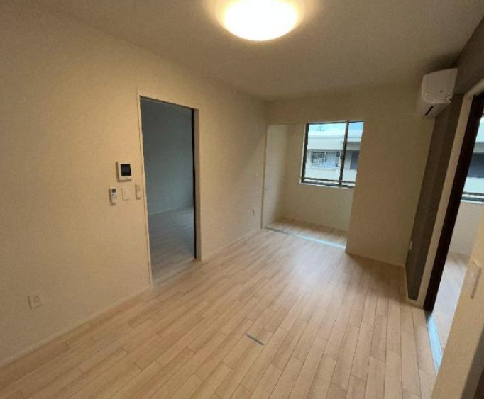 ロイヤルパレス魚崎の居間・リビング