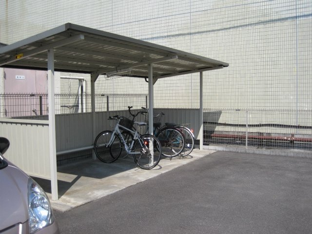ピュアオールⅡのその他共用部分|駐輪場です。