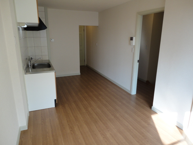 インペリアルコートの居間・リビング|リビング