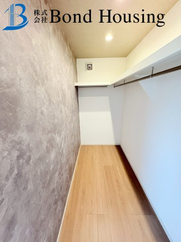 「並列2台可」「ルーフバルコニーつき」高津橋 限定1棟の収納