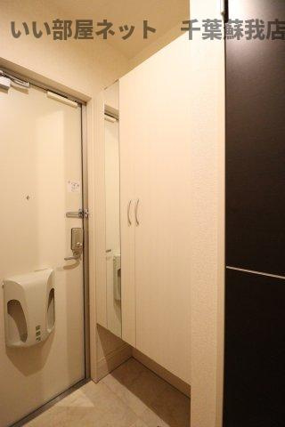 アネモス　Ａの玄関|明るい玄関です