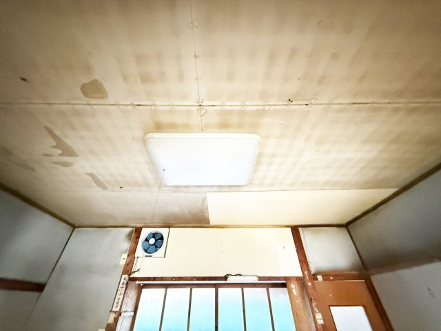 和泉町貸家の内装