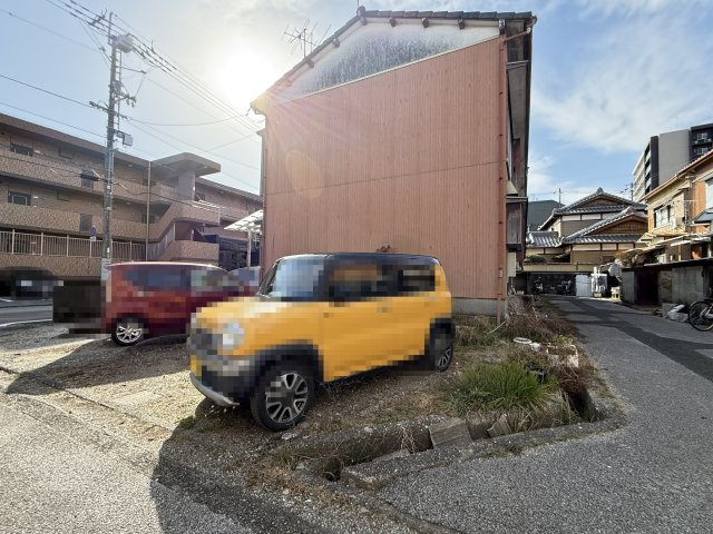 和泉町貸家の駐車場