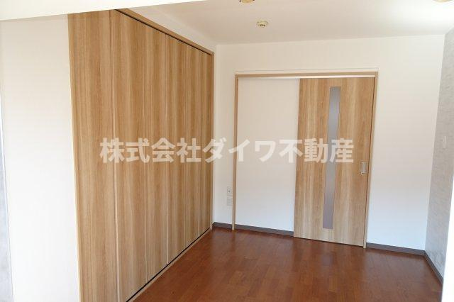 シャンボール康生の洋室