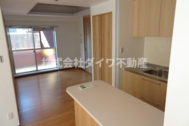 シャンボール康生の居間・リビング