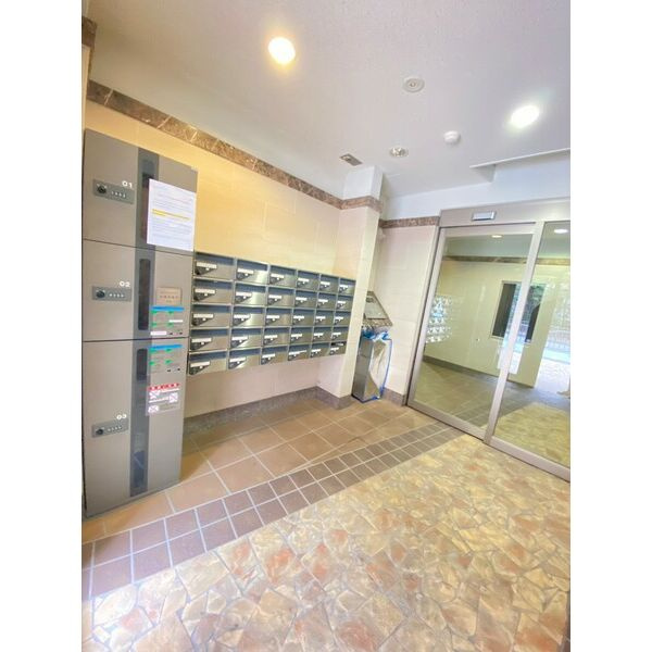 相川フラワーコートのロビー