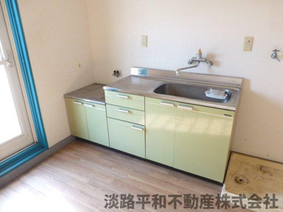 【キッチン】 | カリヨン広場(イタリア亭)