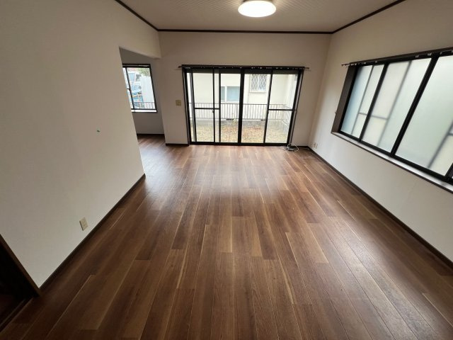 近江八幡市多賀町　中古戸建