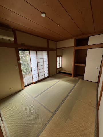 近江八幡市多賀町　中古戸建