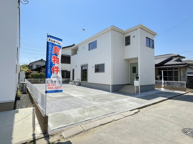 藤岡市立石第2（全1棟）1号棟の前面道路含む現地写真