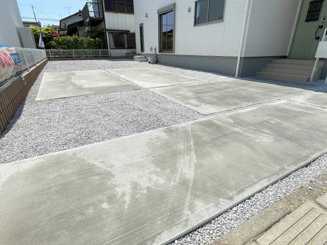 藤岡市立石第2（全1棟）1号棟の駐車場