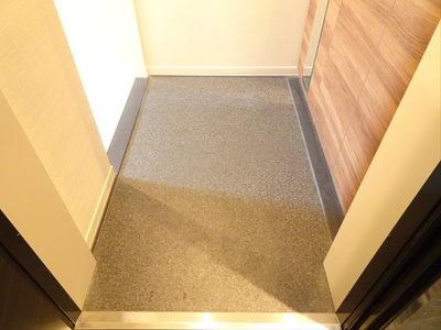 【玄関】 | グランフォルトゥーナ羽根木ヒルサイド