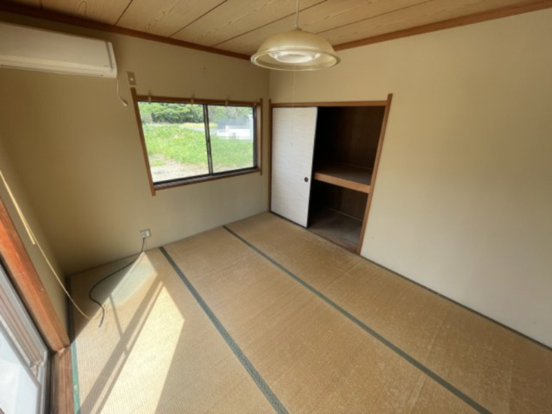 高島市新旭町太田中古戸建の和室