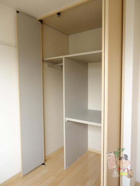 レジデンス原尾島　Ｄの収納