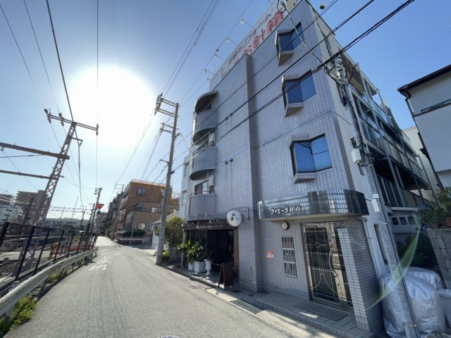 ファミーラ甲南