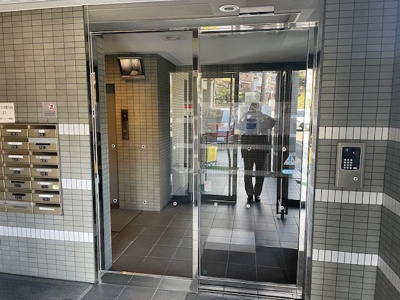 【エントランス】 | 枚方公園ガーデンハウス | もちろんオートロックです！