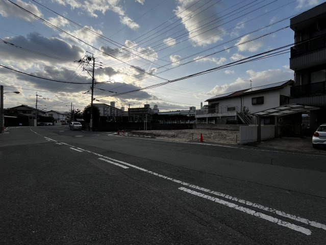 【土地】福岡市南区三宅3丁目 B号地の前面道路含む現地写真
